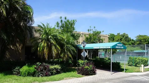 3053 Carambola Circle N Coconut Creek FL 33066