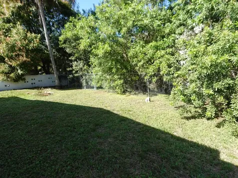4421 NW 34th Court Lauderdale Lakes FL 33319