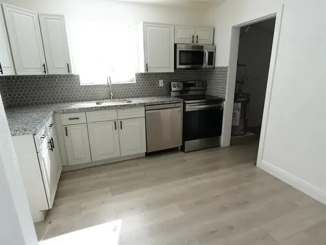 4421 NW 34th Court Lauderdale Lakes FL 33319