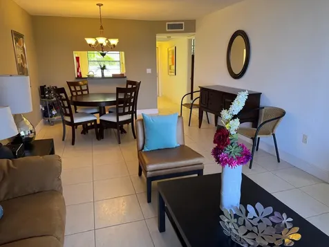 900 Colony Point Circle Pembroke Pines FL 33026