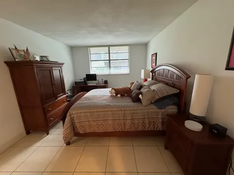 900 Colony Point Circle Pembroke Pines FL 33026