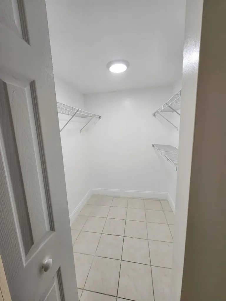 4384 NW 9th Avenue Deerfield Beach FL 33064