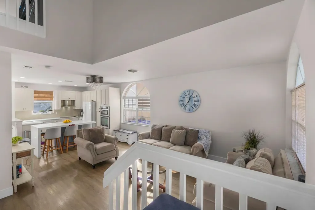 527 NW 87th Lane Coral Springs FL 33071