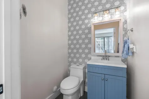527 NW 87th Lane Coral Springs FL 33071