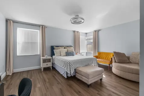 527 NW 87th Lane Coral Springs FL 33071