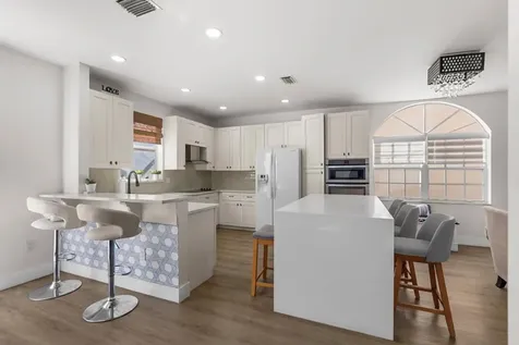 527 NW 87th Lane Coral Springs FL 33071