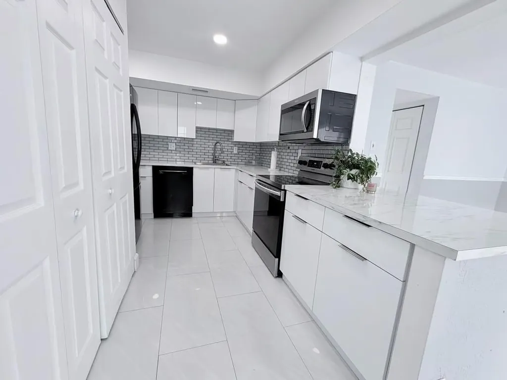 1788 SW 81st Way Davie FL 33324