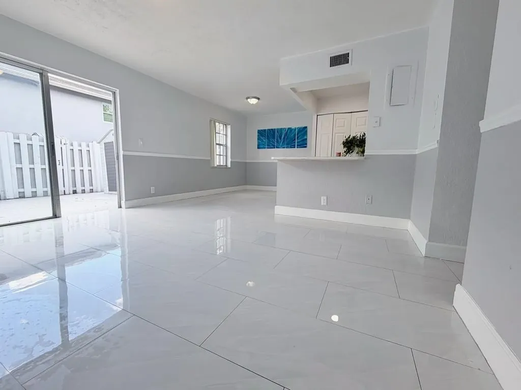 1788 SW 81st Way Davie FL 33324