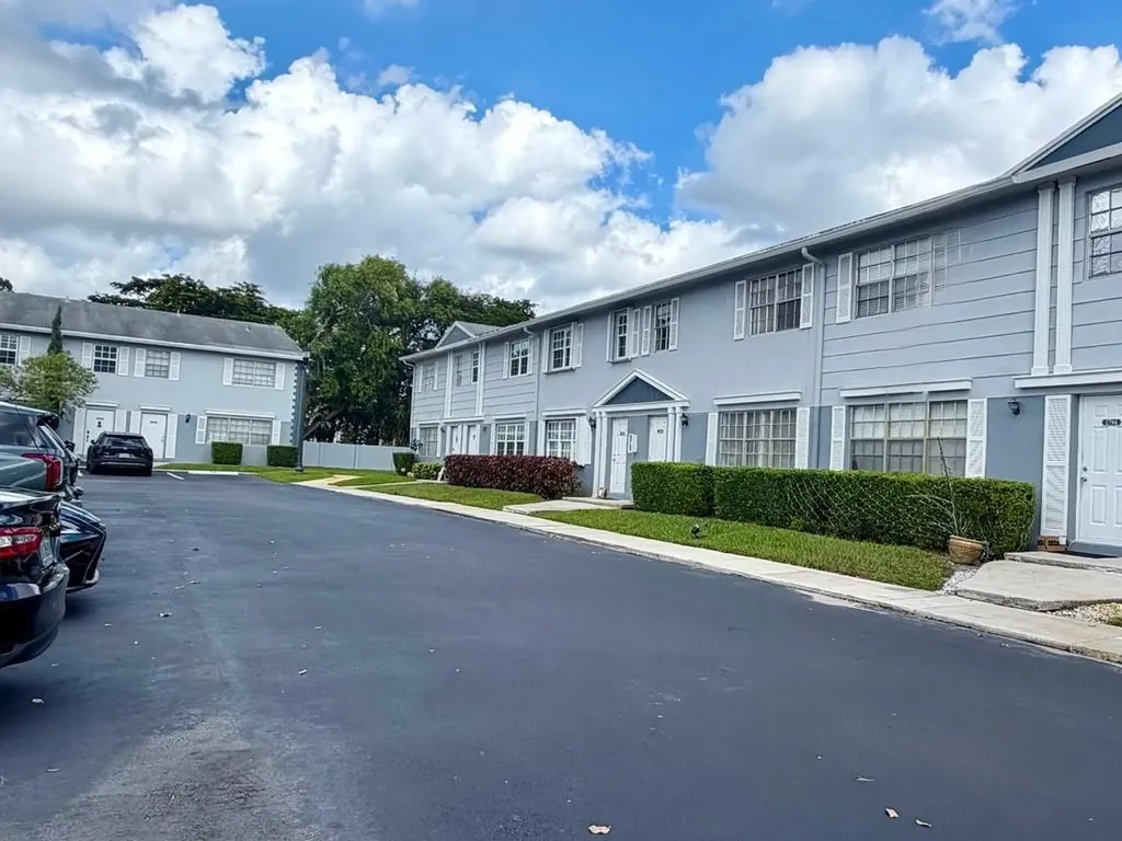 1788 SW 81st Way Davie FL 33324