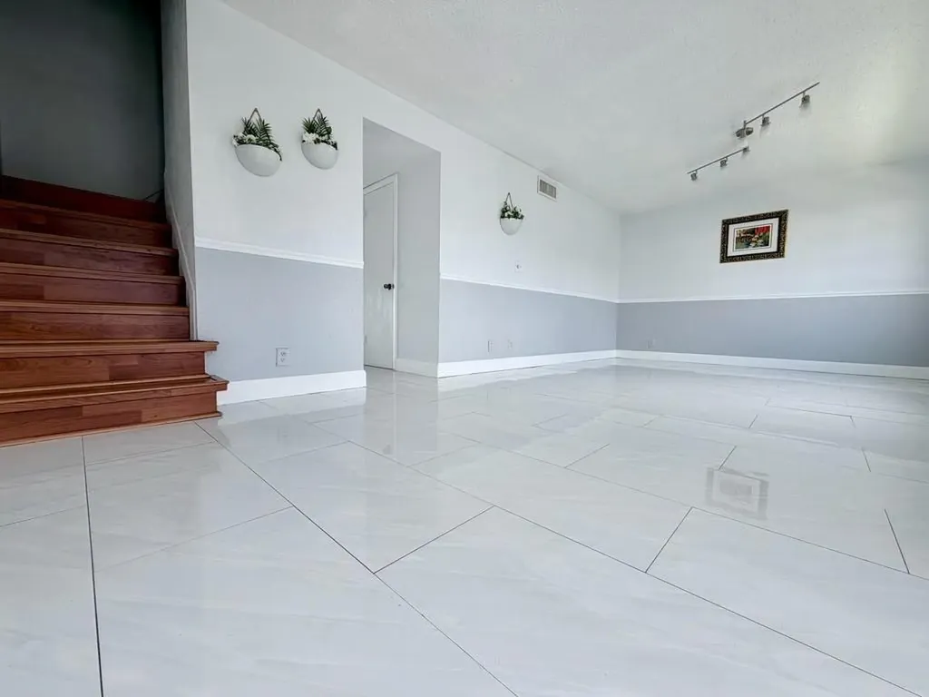 1788 SW 81st Way Davie FL 33324