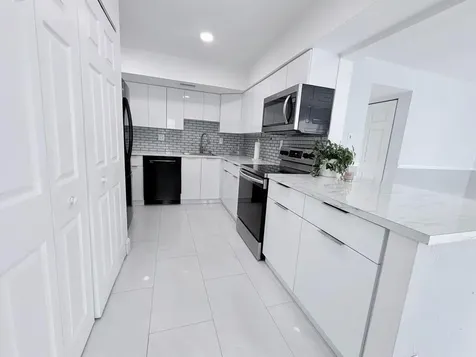 1788 SW 81st Way Davie FL 33324