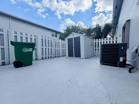 1788 SW 81st Way Davie FL 33324