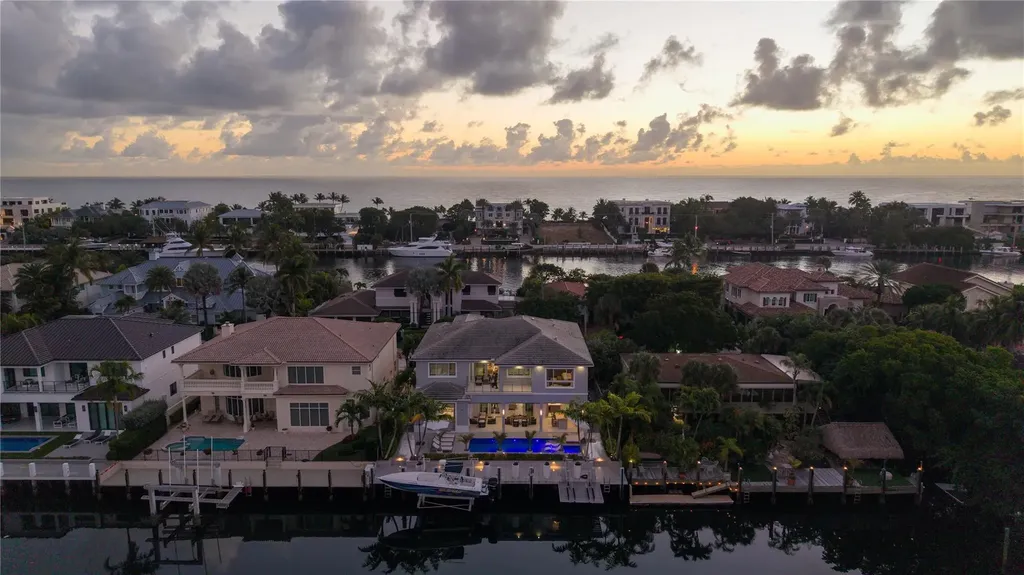 3129 NE 31st Avenue Lighthouse Point FL 33064
