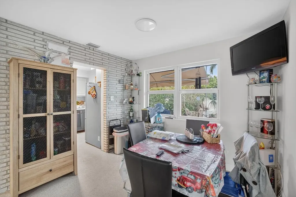 4436 Seagrape Drive Lauderdale By The Sea FL 33308