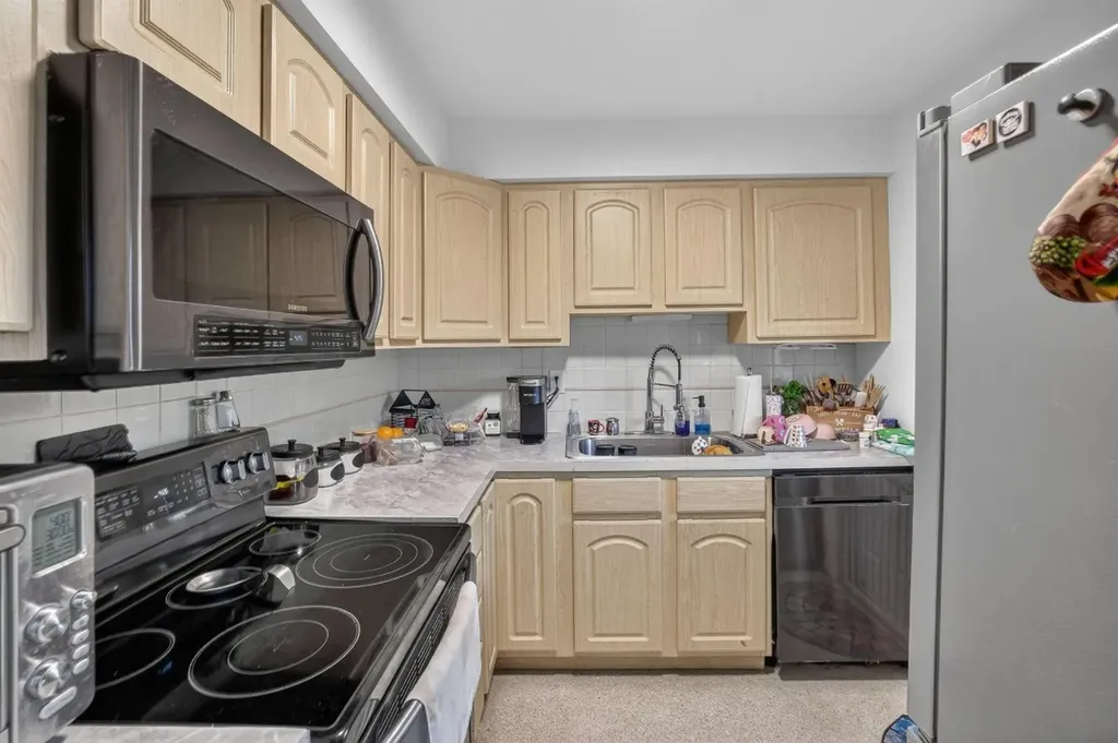 4436 Seagrape Drive Lauderdale By The Sea FL 33308