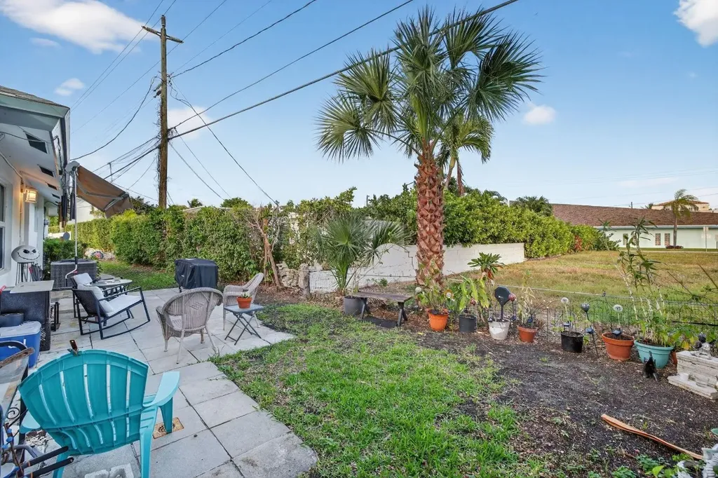 4436 Seagrape Drive Lauderdale By The Sea FL 33308