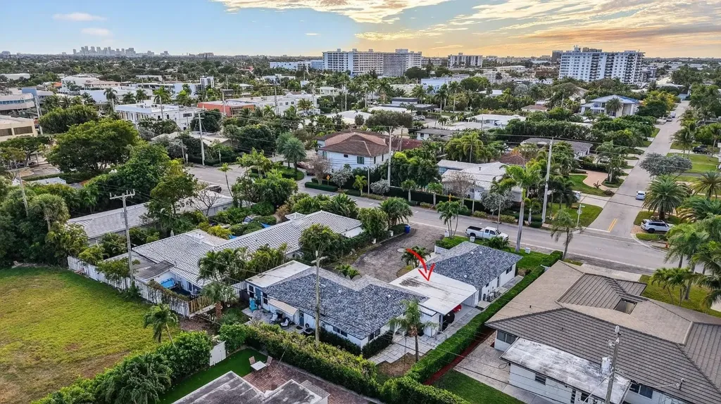 4436 Seagrape Drive Lauderdale By The Sea FL 33308