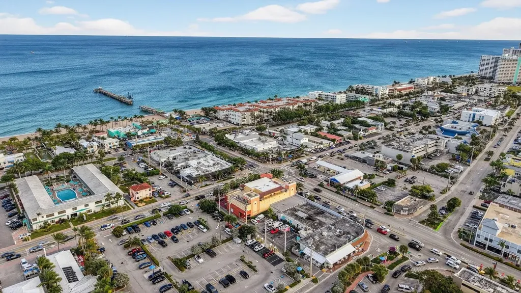 4436 Seagrape Drive Lauderdale By The Sea FL 33308
