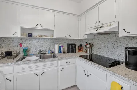 4436 Seagrape Drive Lauderdale By The Sea FL 33308