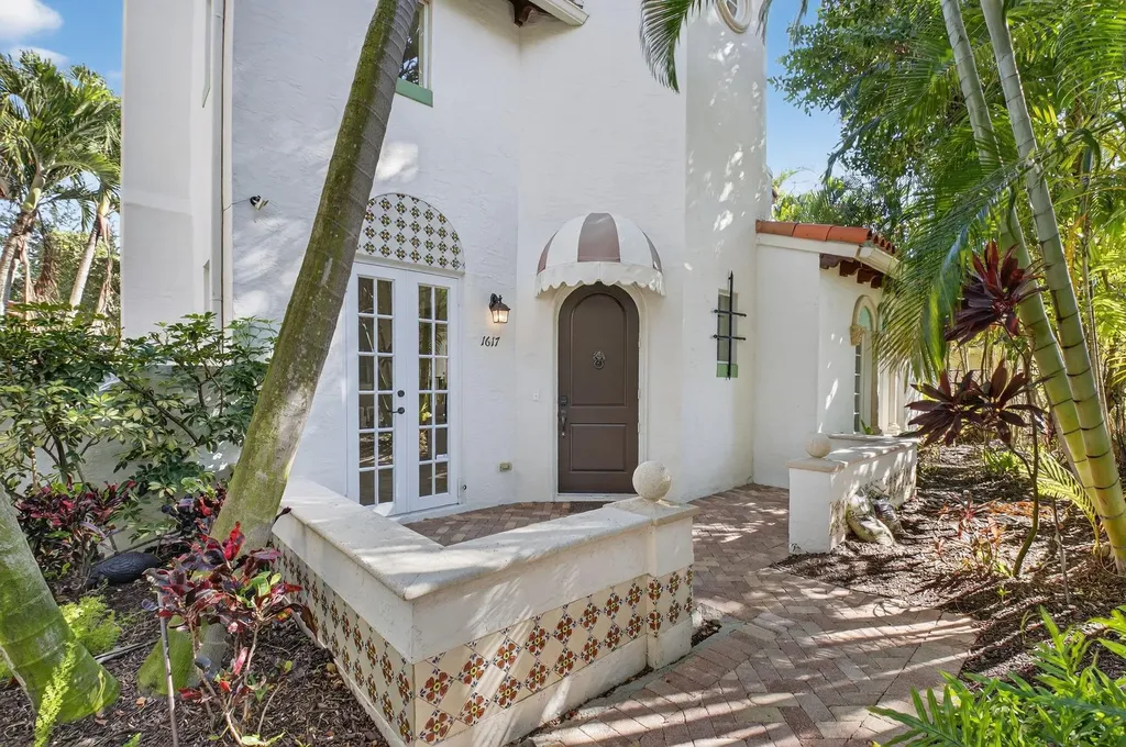 1617 Estuary Way Delray Beach FL 33483