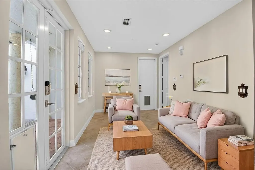 1617 Estuary Way Delray Beach FL 33483