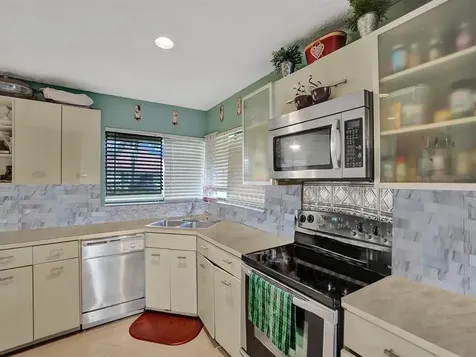 7380 NW 39th Street Lauderhill FL 33319