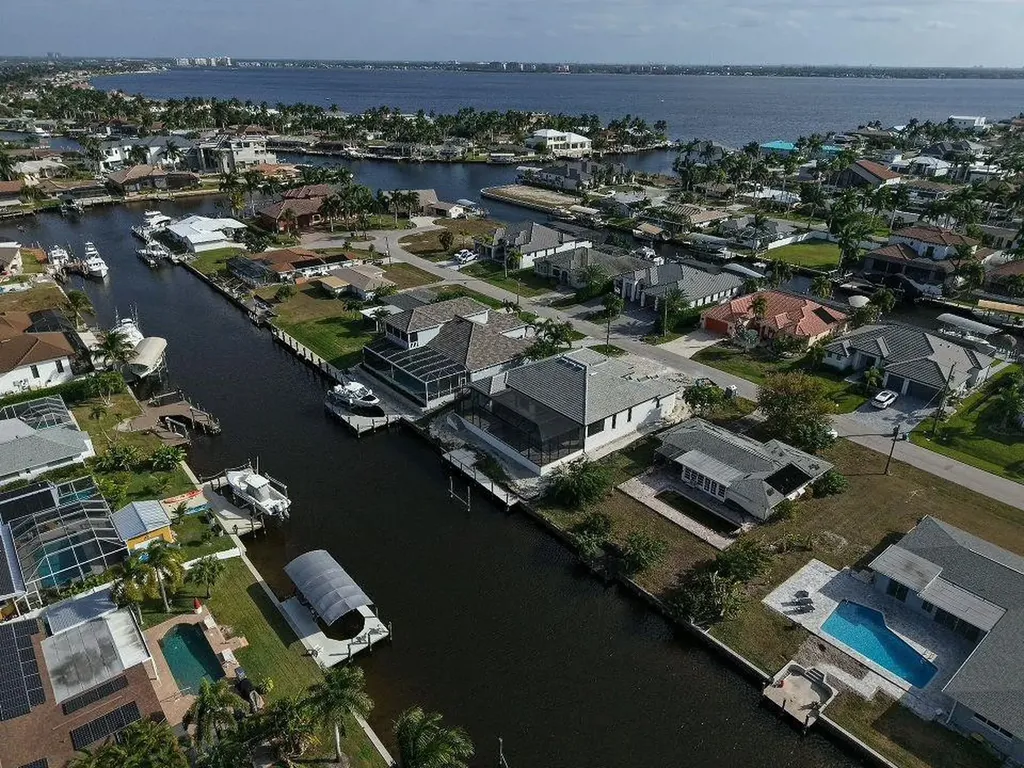 131 SW 57th Street Cape Coral FL 33914