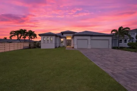 131 SW 57th Street Cape Coral FL 33914