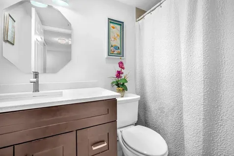 10738 W Clairmont Circle Fort Lauderdale FL 33321