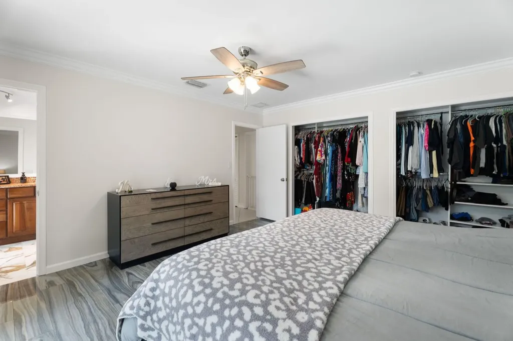 5570 NE 26 Avenue Fort Lauderdale FL 33308