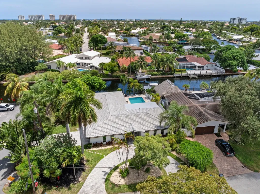 5570 NE 26 Avenue Fort Lauderdale FL 33308