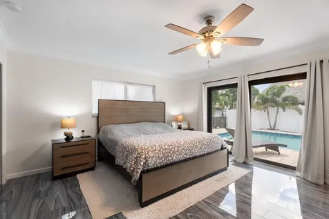 5570 NE 26 Avenue Fort Lauderdale FL 33308