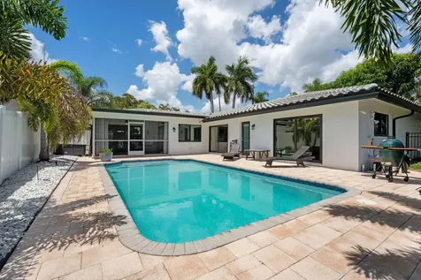 5570 NE 26 Avenue Fort Lauderdale FL 33308
