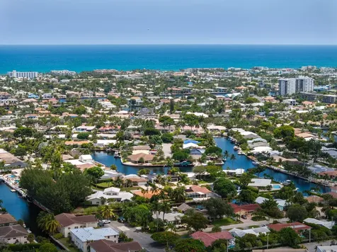 5570 NE 26 Avenue Fort Lauderdale FL 33308