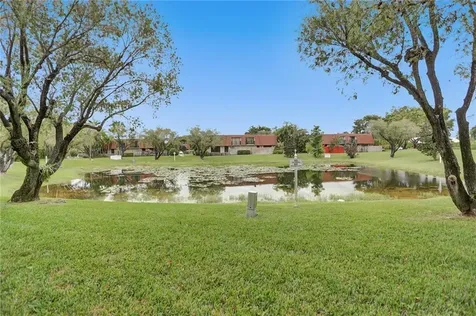 4887 NW 94th Terrace Sunrise FL 33351