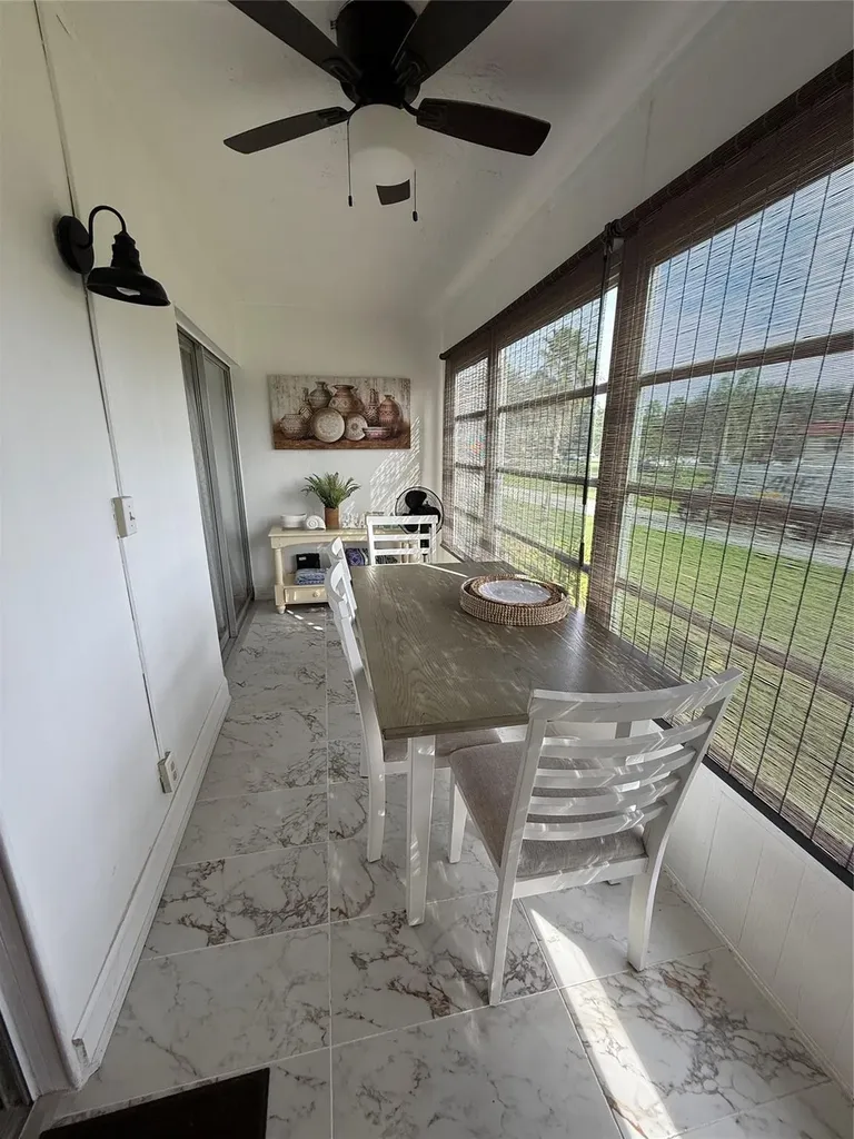 22 Abbey Lane Delray Beach FL 33446