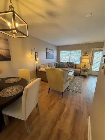 22 Abbey Lane Delray Beach FL 33446