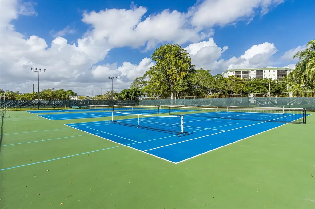 2307 S Cypress Bend Drive Pompano Beach FL 33069