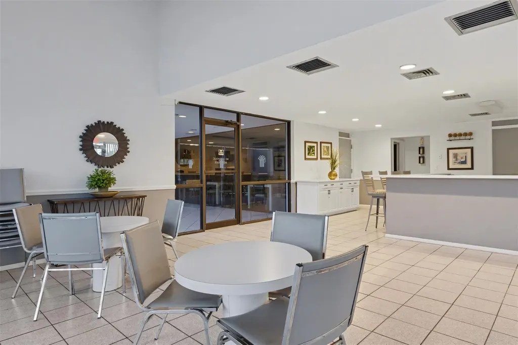 2307 S Cypress Bend Drive Pompano Beach FL 33069
