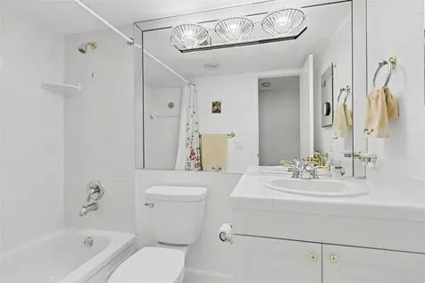2307 S Cypress Bend Drive Pompano Beach FL 33069