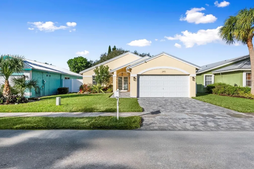240 NW 40th Avenue Delray Beach FL 33445