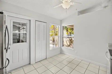 1533 SE Minorca Avenue Port St Lucie FL 34952