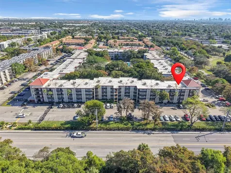 2600 NW 49th Avenue Lauderdale Lakes FL 33313