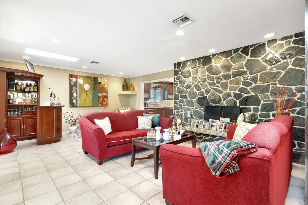 4631 SW 30th Way Fort Lauderdale FL 33312
