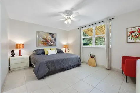 2900 NW 47th Terrace Lauderdale Lakes FL 33313