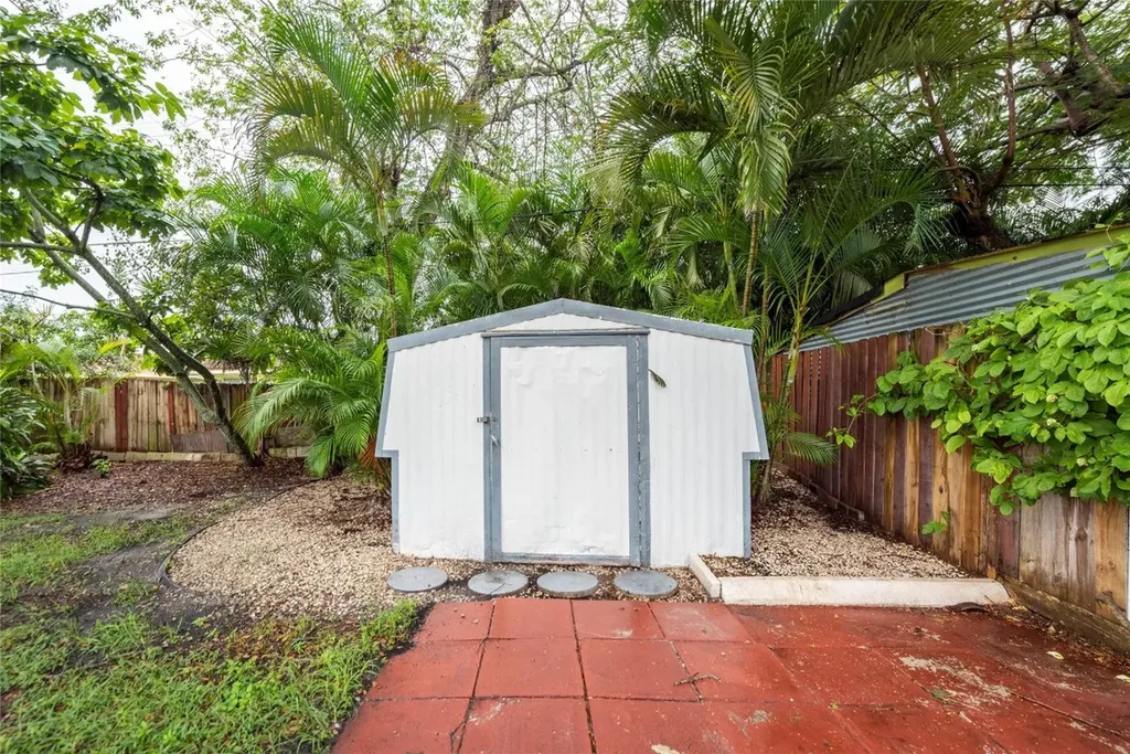 1225 NW 4th Avenue Fort Lauderdale FL 33311