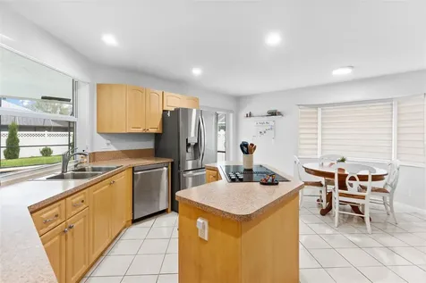 9671 NW 51st Street Coral Springs FL 33076