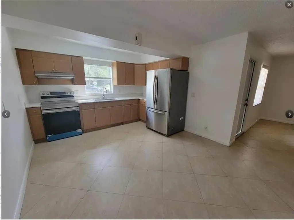 8071 NW 44th Court Coral Springs FL 33065