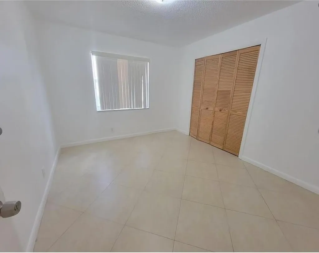 8071 NW 44th Court Coral Springs FL 33065