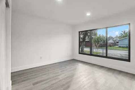 20731 NW 41st Avenue Road Miami Gardens FL 33055